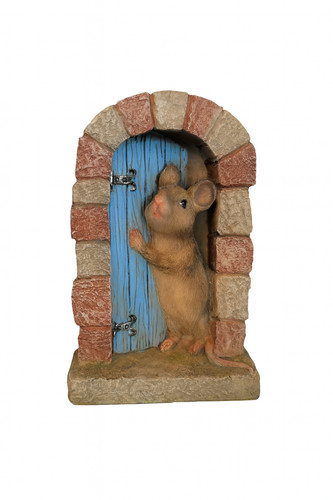 Small mouse door garden home - ,